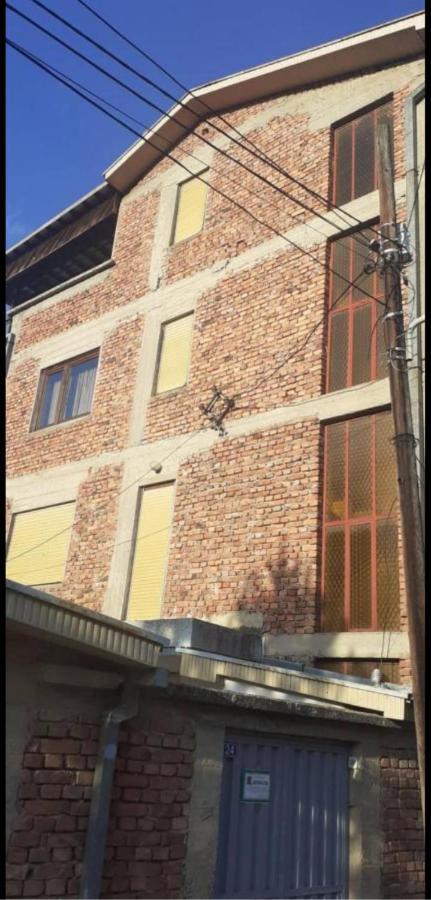 Lovely 1 Bedroom Within Walking Distance, Views Peje Exterior foto